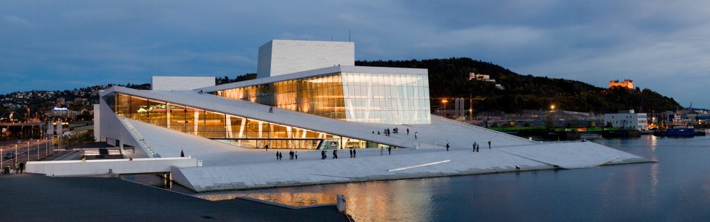 Full_Opera_by_night-1030x322.jpg